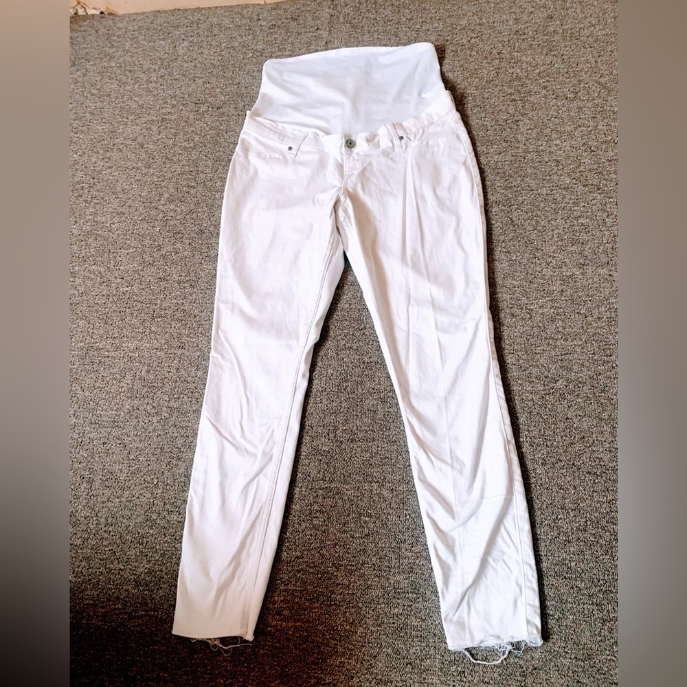 Abercrombie&Fitch White SlimStraight Maternity Jeans
